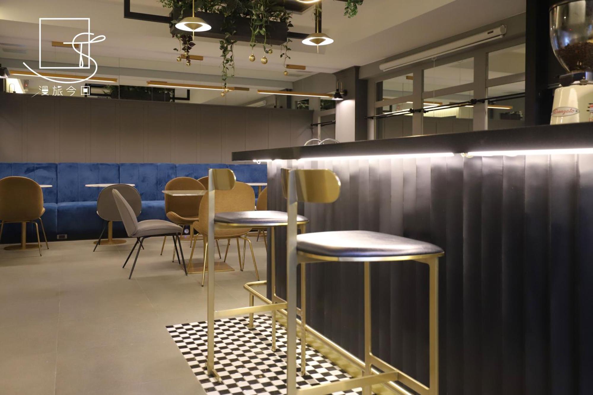 Slow Town Hotel-Konkai Tainan Exterior photo
