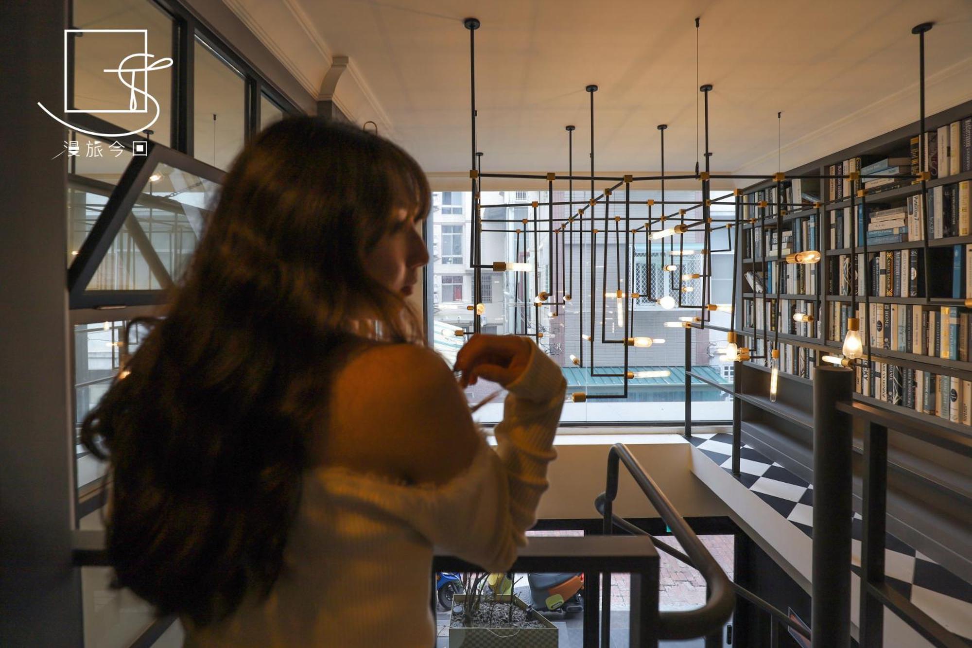 Slow Town Hotel-Konkai Tainan Exterior photo