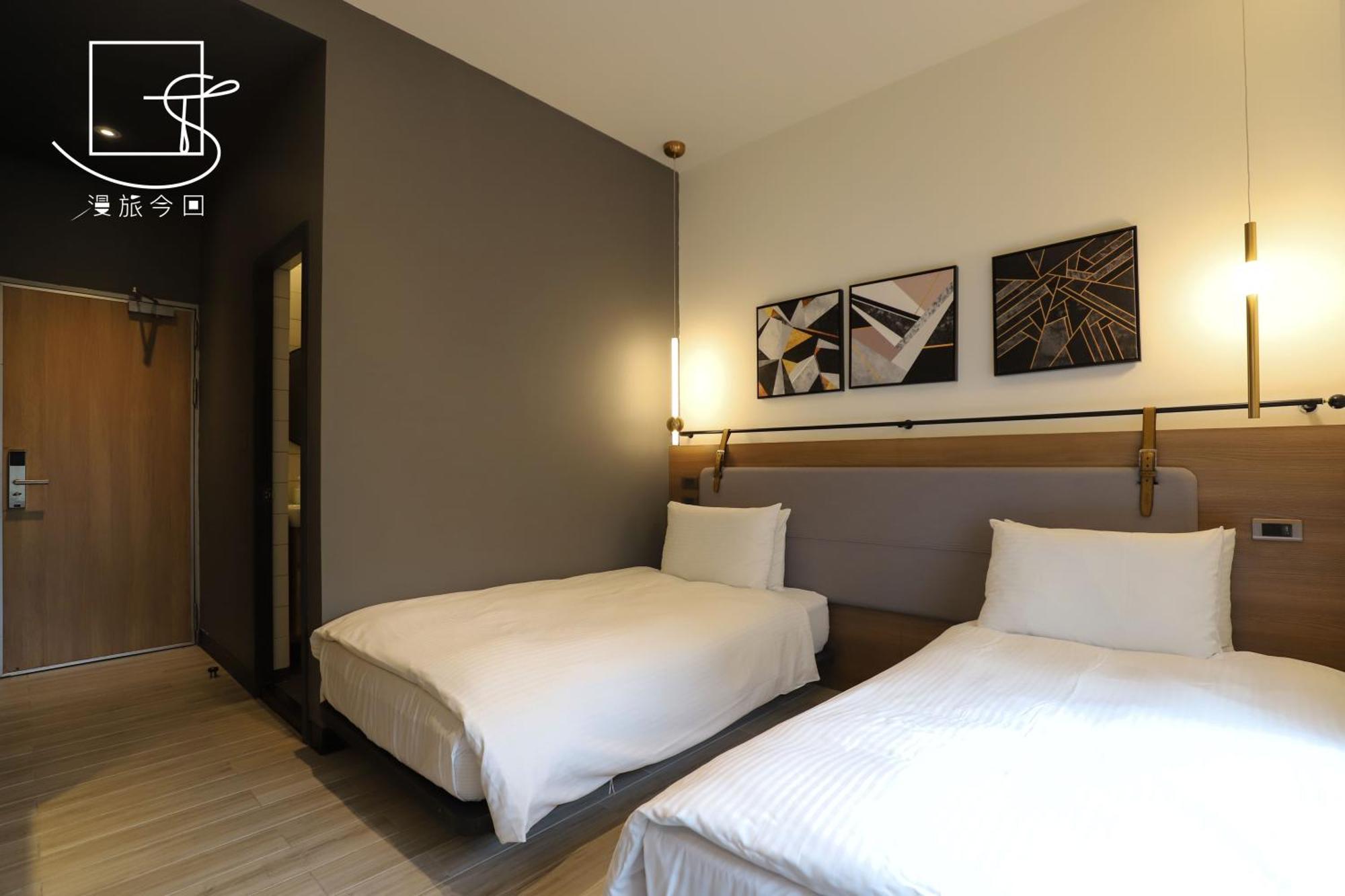 Slow Town Hotel-Konkai Tainan Exterior photo